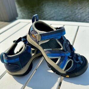 KEEN Sandals Kids 12Venice H2 Waterproof/ Royal blue